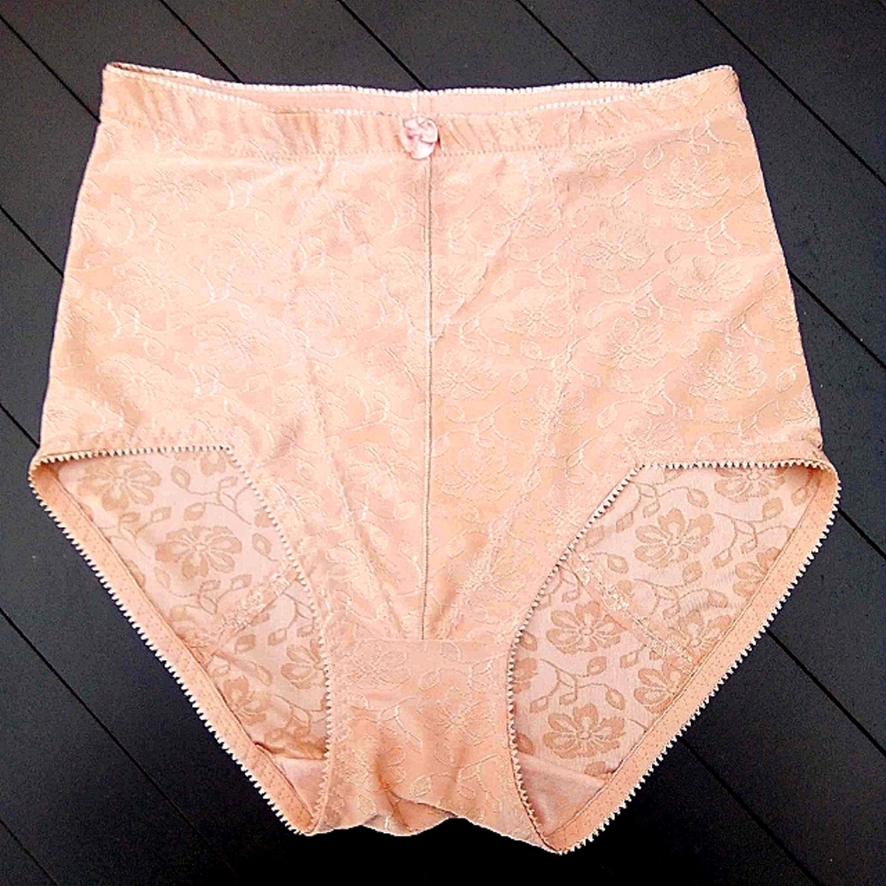 🖤 Vintage Satin Nylon Spandex High Waist Beige Panties 1X